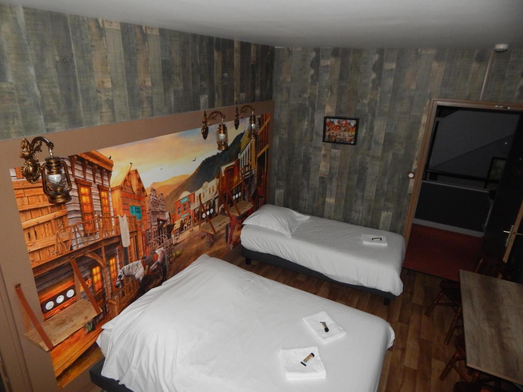 Hotel Angelys Ploërmel Eksteriør billede