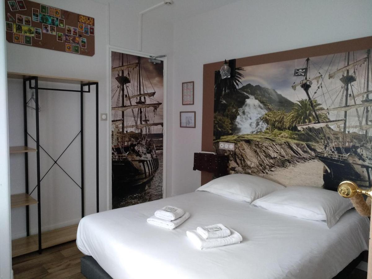 Hotel Angelys Ploërmel Eksteriør billede